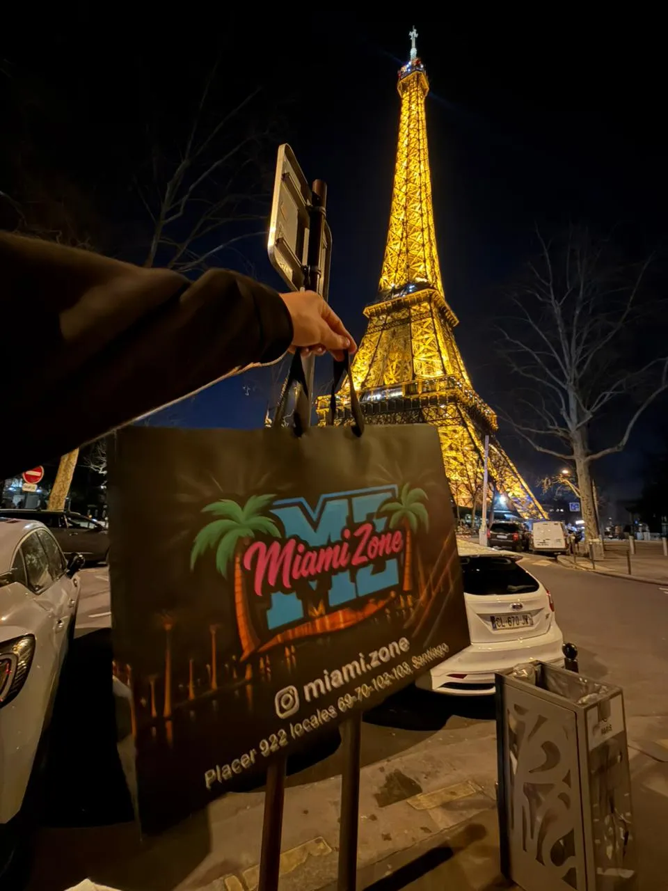 La Torre Eiffel de noche, otro punto de nuestro recorrido por Francia